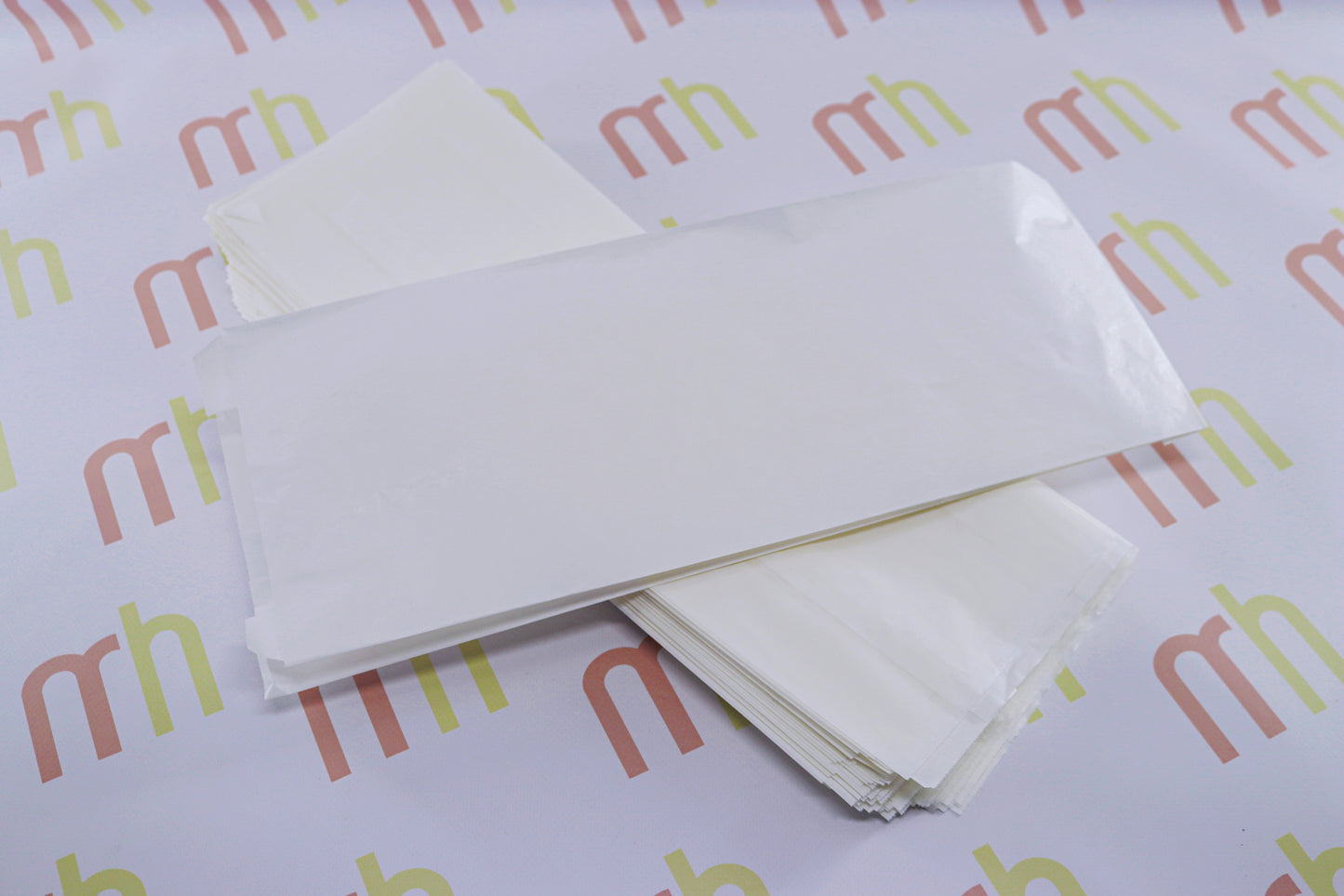 Fehér papírzacskó